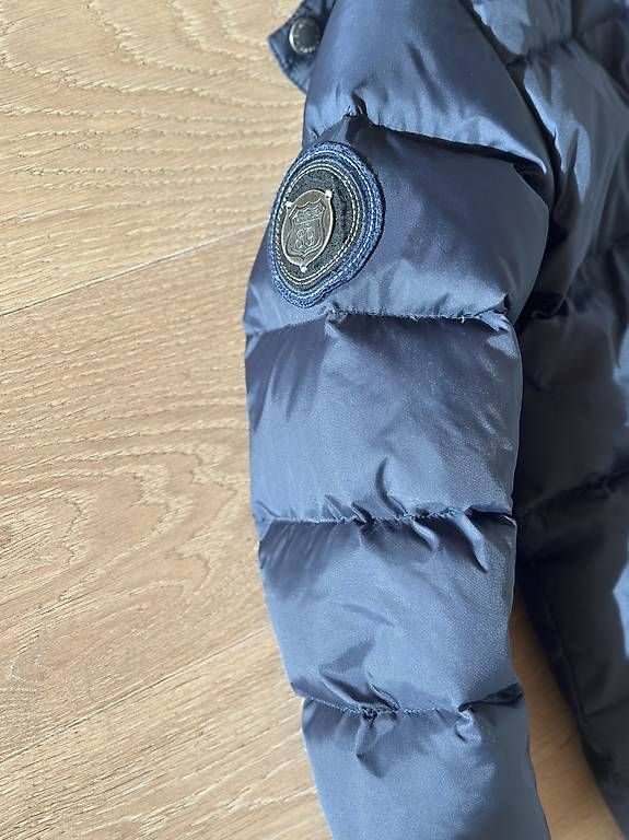 Giacche & Cappotti: Kinder Winterjacke / Skijacke Gr. 122 – Usato da Merlischachen venduto da Jamie-Tristan 1