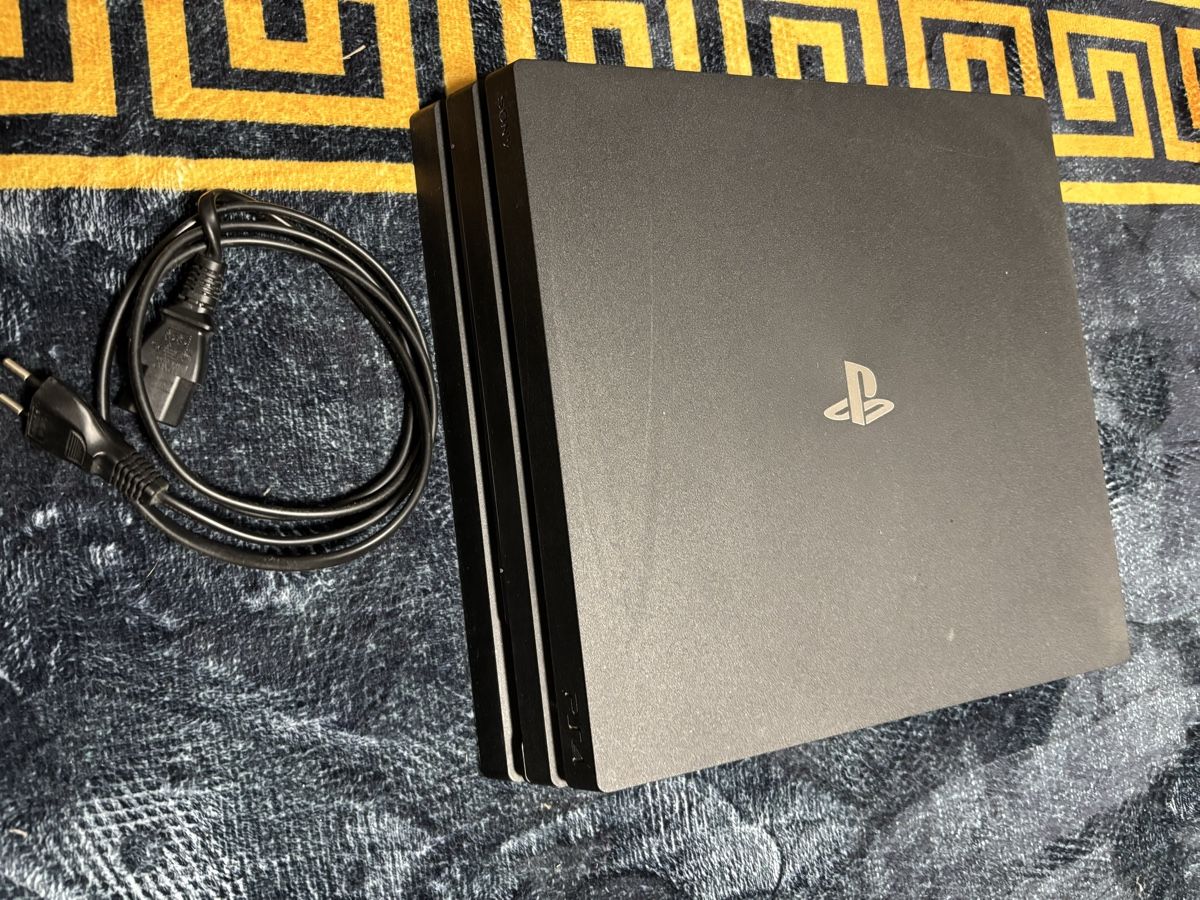 Sony Konsolen: PS4 Pro (1TB) – Neu (gemäss Beschreibung) aus Schindellegi von asd_z75j 1