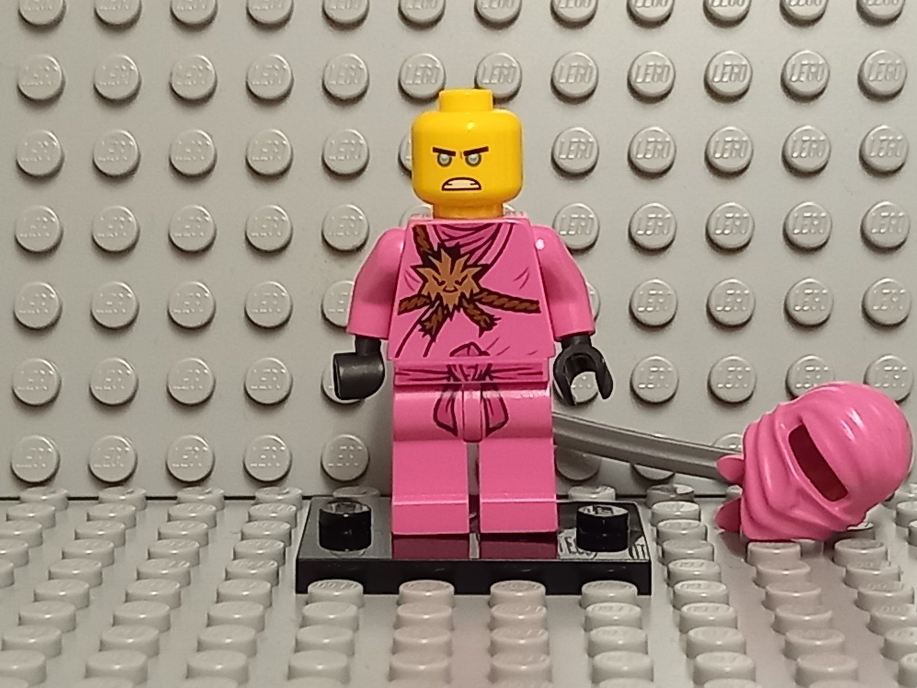 Lego Ninjago Figur njo561 Zane - Avatar Pink (Gebraucht) in Derendingen ...