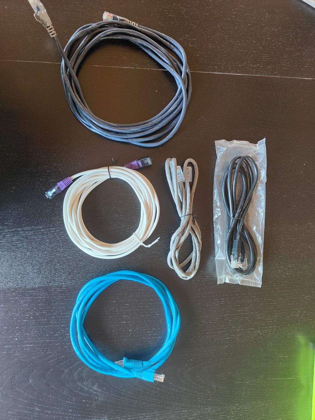 Cavi: Netzwerkkabel Ethernet Patchkabel 5 Stück – Usato da Adelboden venduto da TheOppositeSuperGreg 1