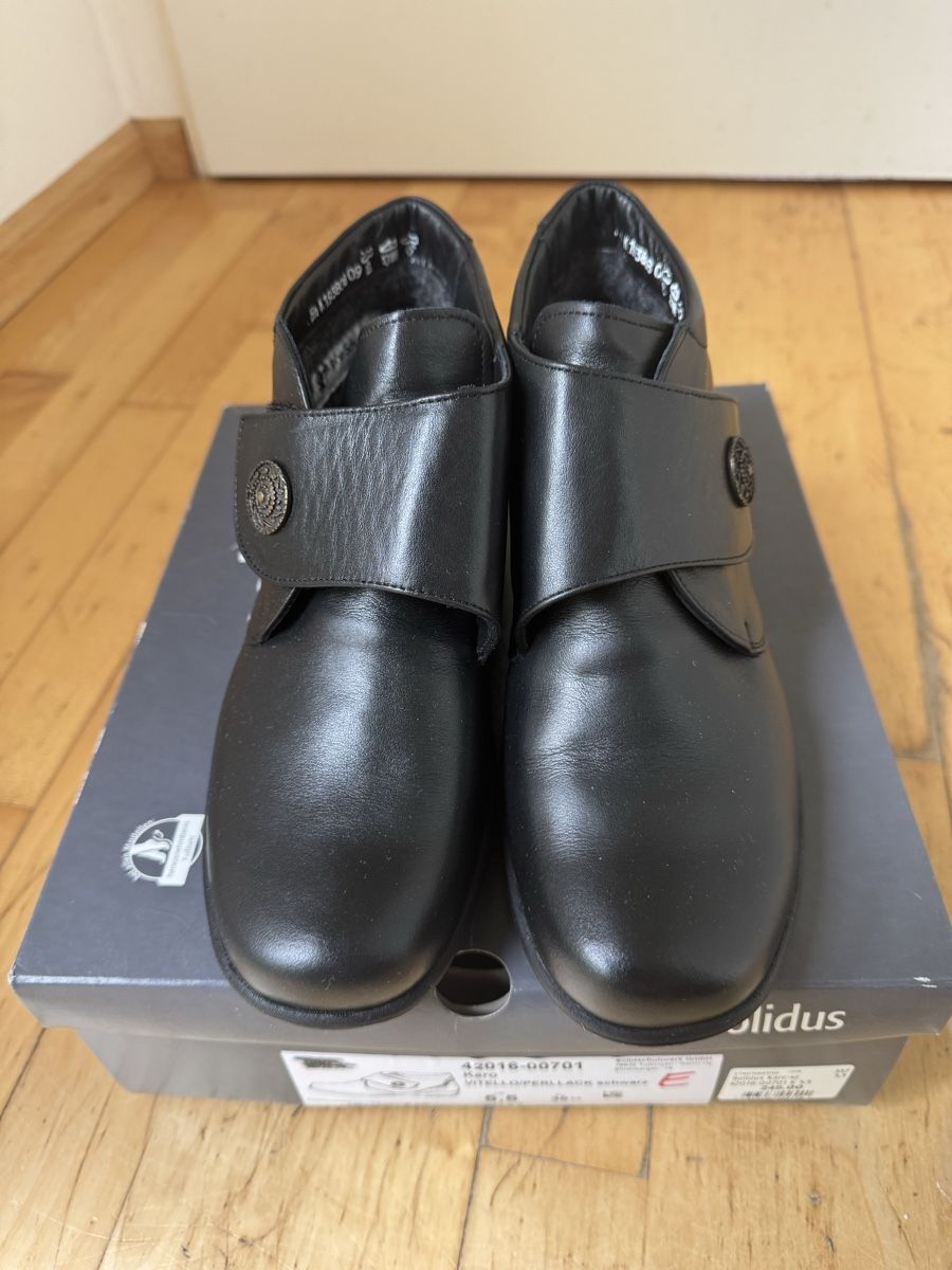 Scarpe da donna: Neue Winterhalbschuhe – Nuovo e nell'imballaggio originale da Aesch BL venduto da Bia1