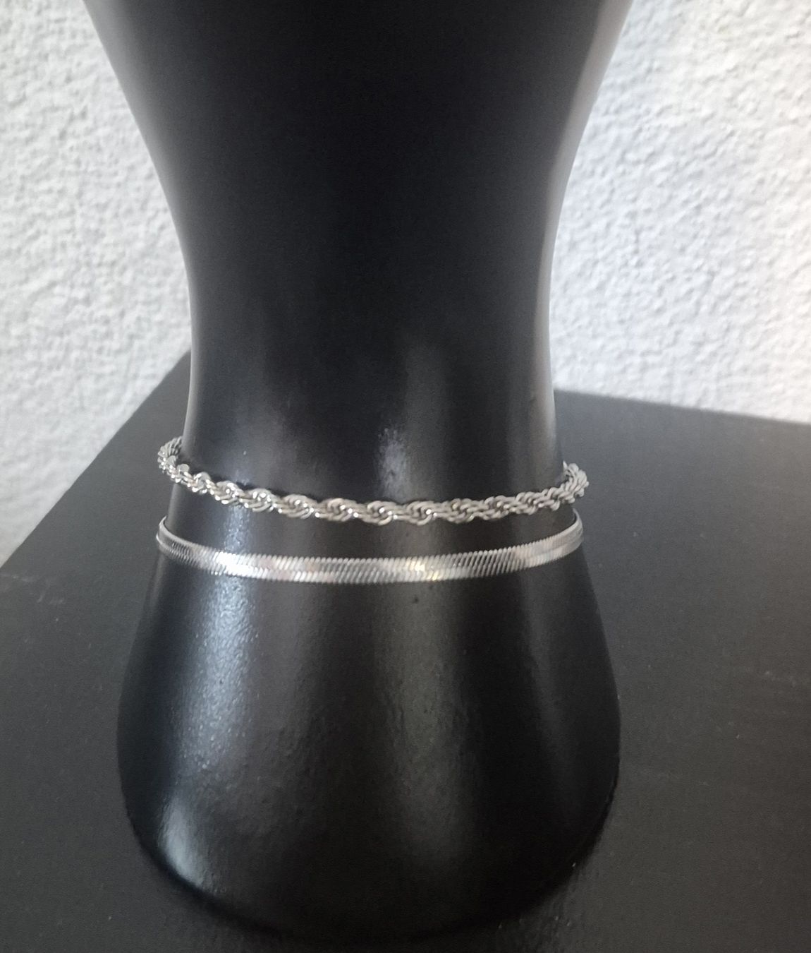 Armbänder & -reifen: Bracciali corda e serpente argento da donna – Neu (gemäss Beschreibung) aus Giubiasco von Stefaniav 1