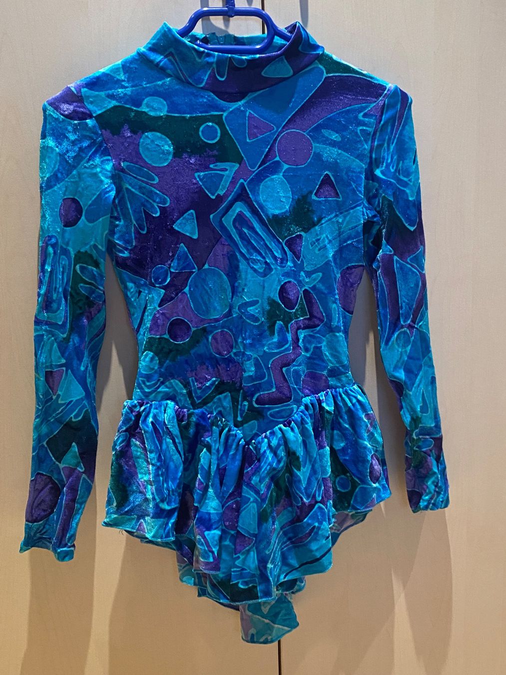 Vestiti & Gonne: Eiskunstlaufkleid – Usato da Waltenschwil venduto da Tracy68