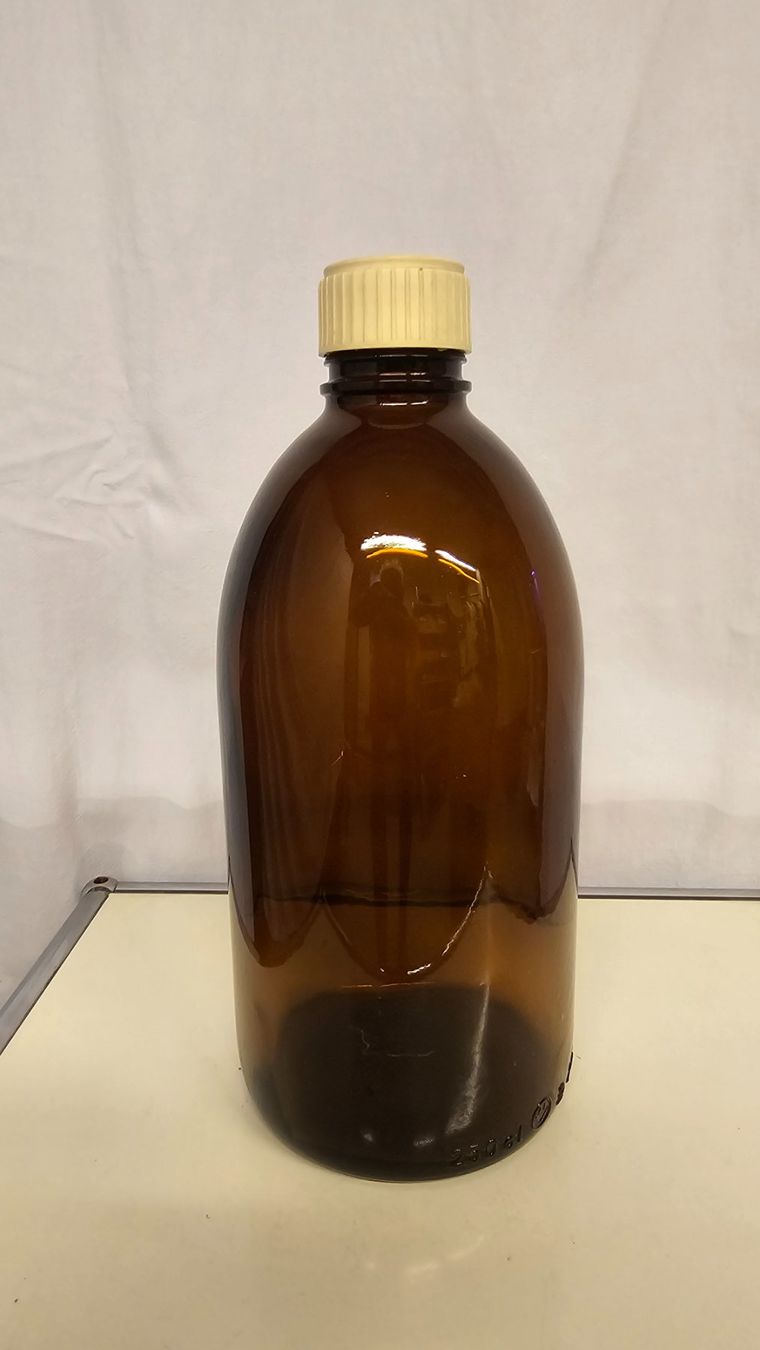 Tutte le decorazioni: Apotheke, wunderschöne braune Glasflasche 250cl – Usato da Zürich venduto da Bobesfee 7