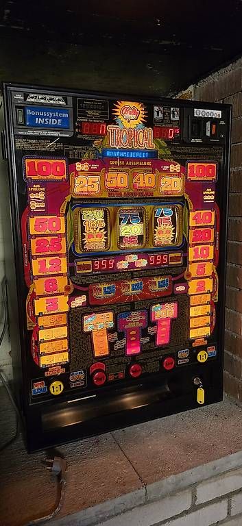 Spielautomaten: Geldspielautomat  Bally Wulff – Gebraucht aus Oetwil am See von four_rosses