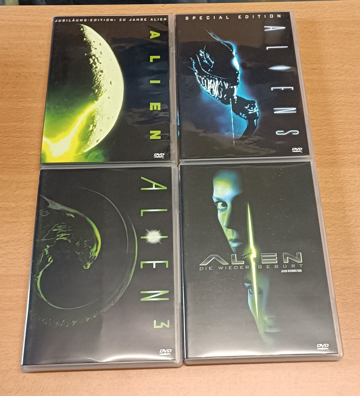 Alle DVDs: ALIEN Legacy Box - 20 Jahre Jubiläum – Gebraucht aus Köniz von Movieportal007 2