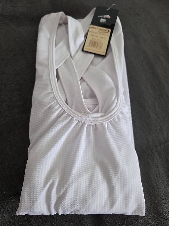Top: BEST BODY XL DAMEN  – Usato da Reitnau venduto da cuorematto01