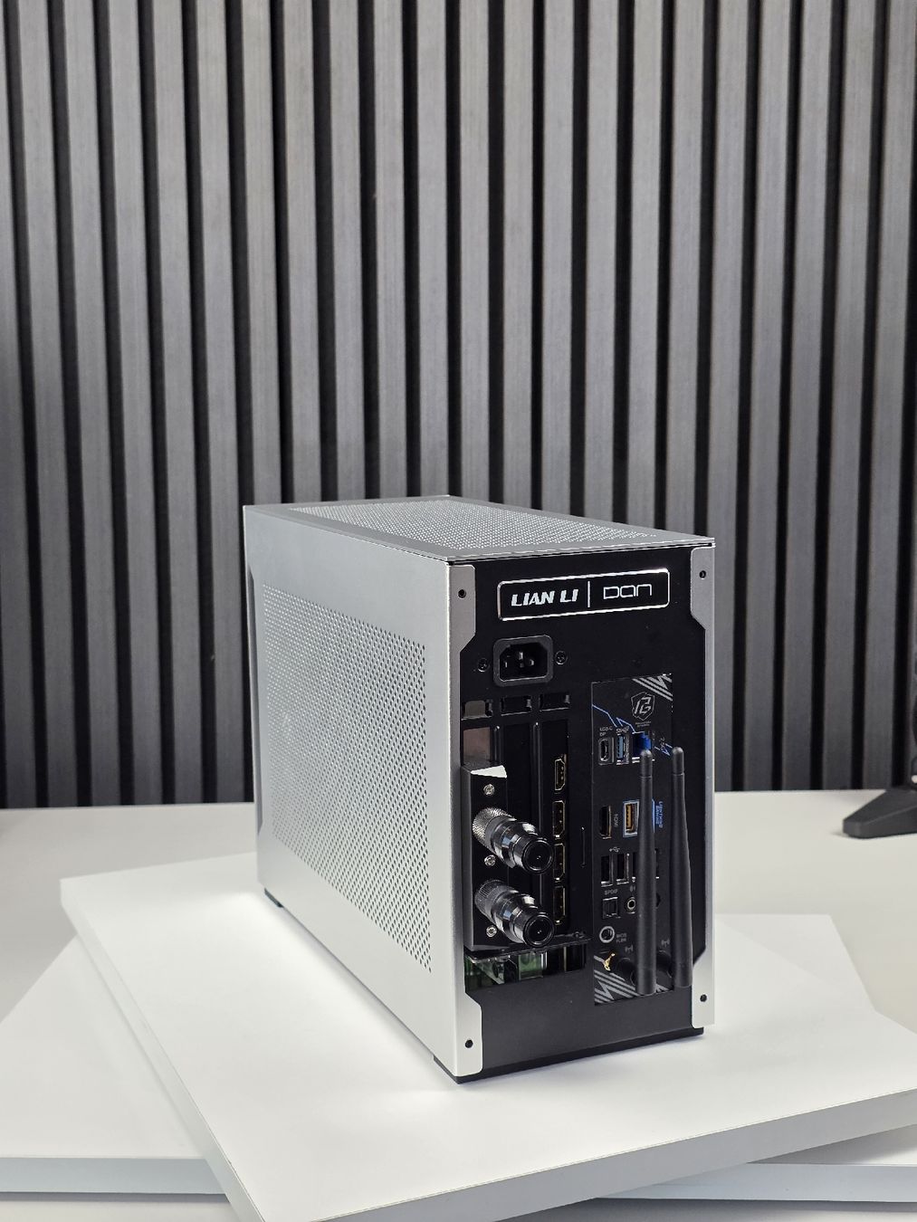 Nvidia PC: H2O Ryzen 9 7950X / RTX 4080 Super / 32GB – Usato da Stetten AG venduto da ged_ztw2 6