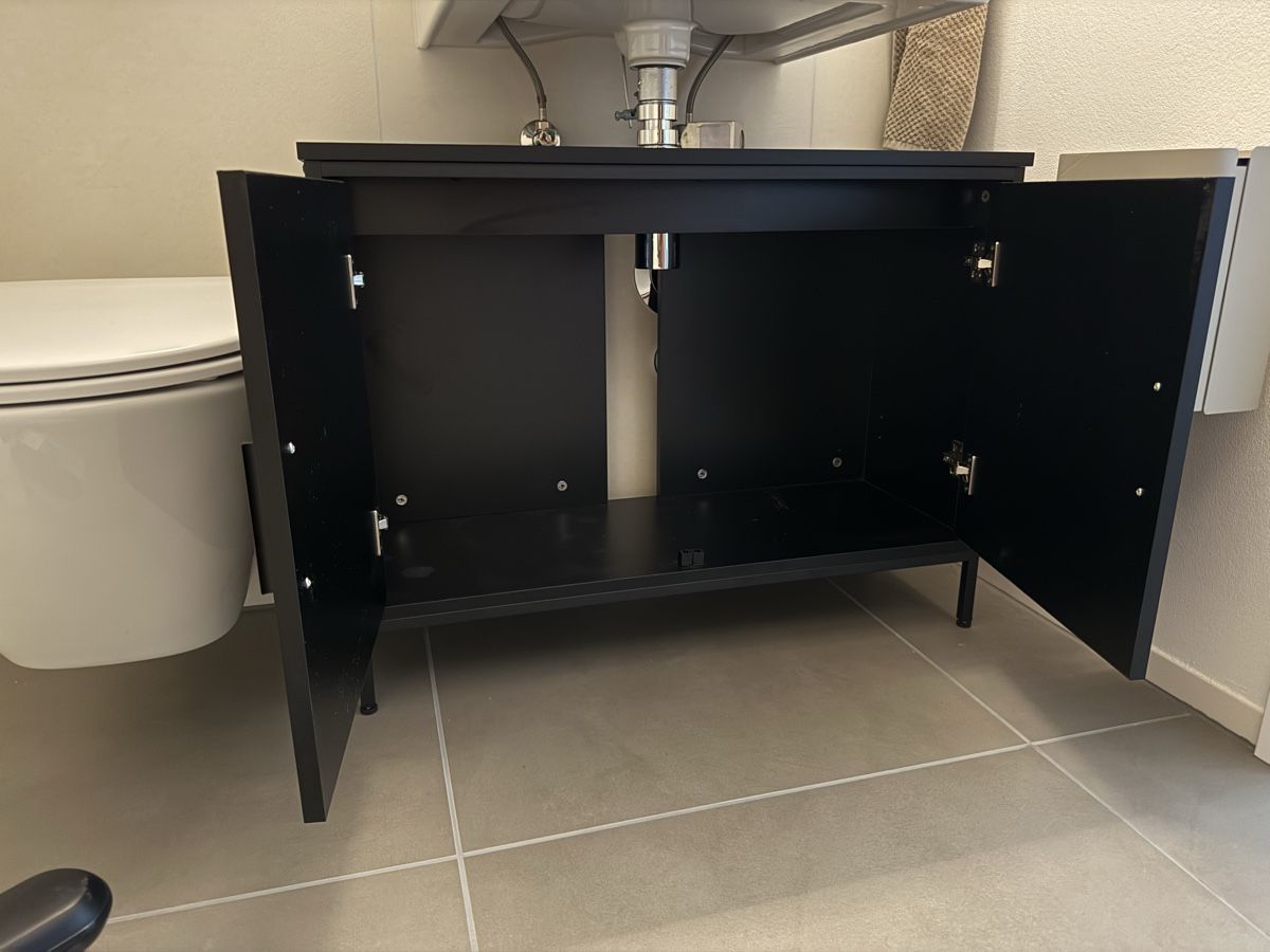 Installations & Meubles: Waschbeckenunterschrank – D'occasion à Burgdorf par alex.galli 1