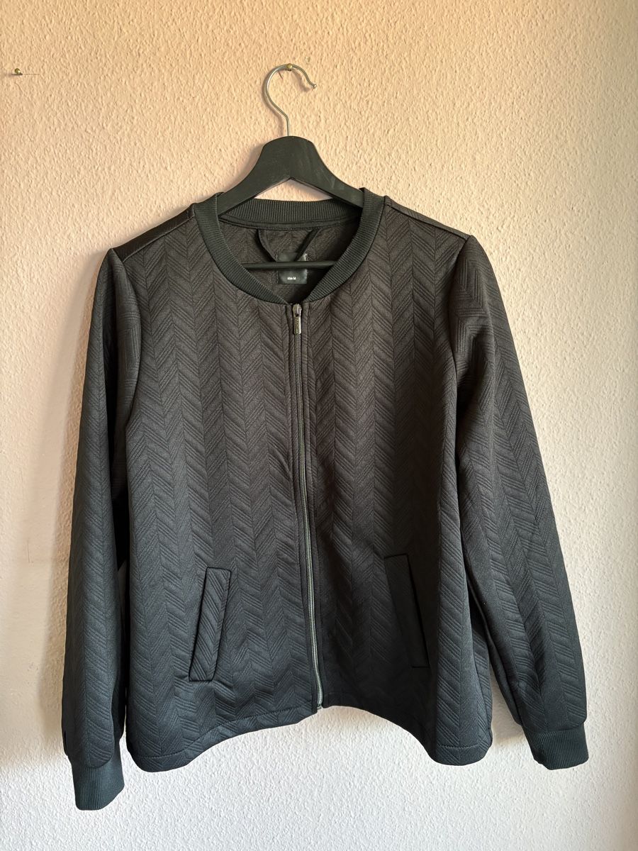 Giacche: Coole Übergangsjacke, Grösse M – Nuovo (secondo la descrizione) da Oberengstringen venduto da Marling