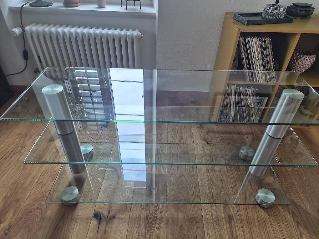 Spectral Mobili TV: Tv-Möbel zu verschenken – Usato da Winterthur venduto da Daniii_ray