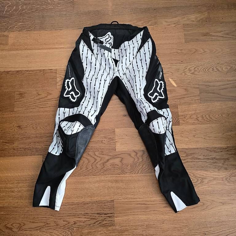 Pantaloni: Fox 180 Motocross Pants Size 32 – Usato da Zuchwil venduto da iceposeidon33