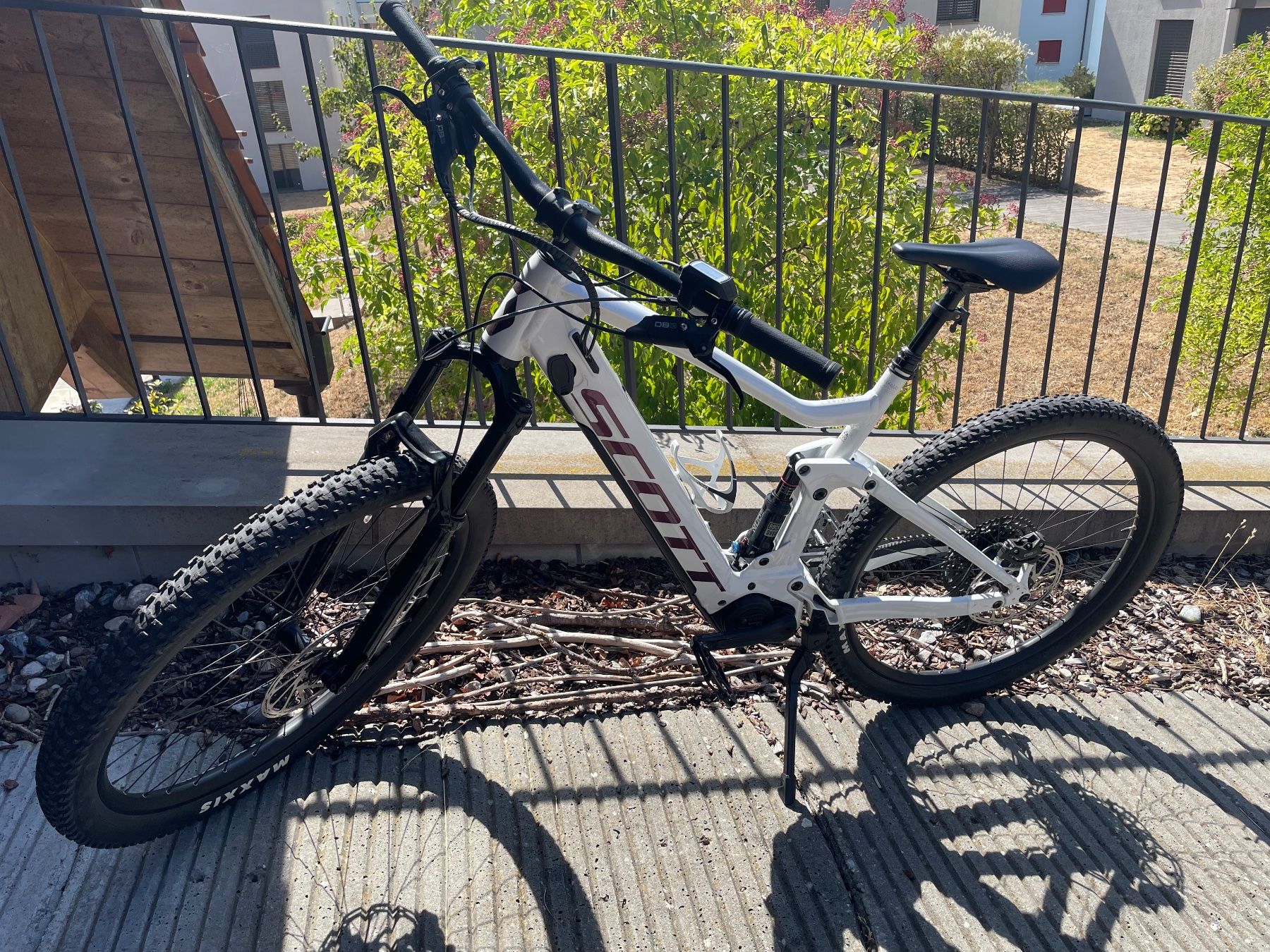 Scott Biciclette: SCOTT Contessa Strike eRIDE 920 – Usato da Zollikofen venduto da groegeli