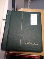 JUGOSLAWIEN Falzlos-Briefmarkenalbum von 1944-1976, perfekt