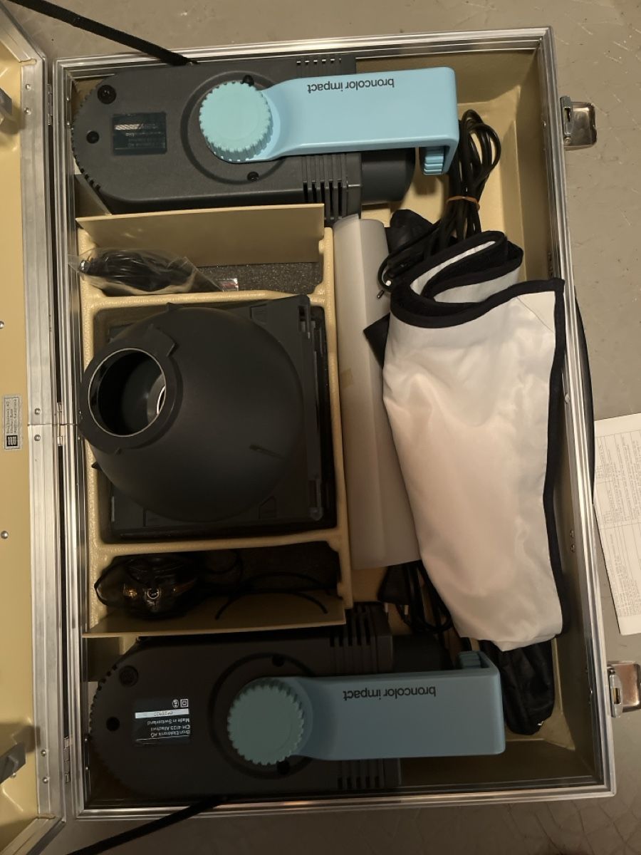 Laboratorio & Camera oscura: Valise éclairage pro de studio photo – Nuovo (secondo la descrizione) da Daillens venduto da spidfredos 2