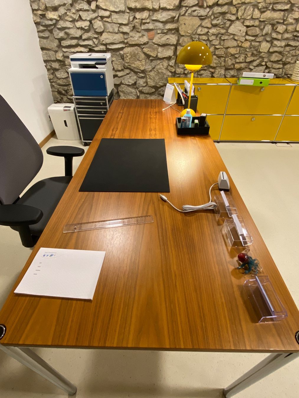 Schreibtische: USM Haller Schreibtisch – Gebraucht aus Liestal von ale_7wqg