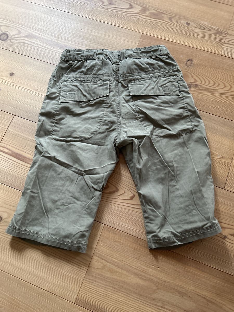 H&M Pantalons: Shorts Gr. 128 grün – D'occasion à Bern par nin_6tc5 1