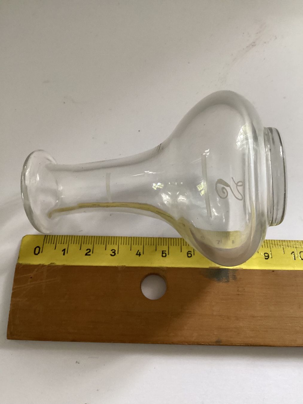 Caraffe: Antike kleine Karaffe mit Mengen Angaben – Usato da Eglisau venduto da mar_5rn2 1