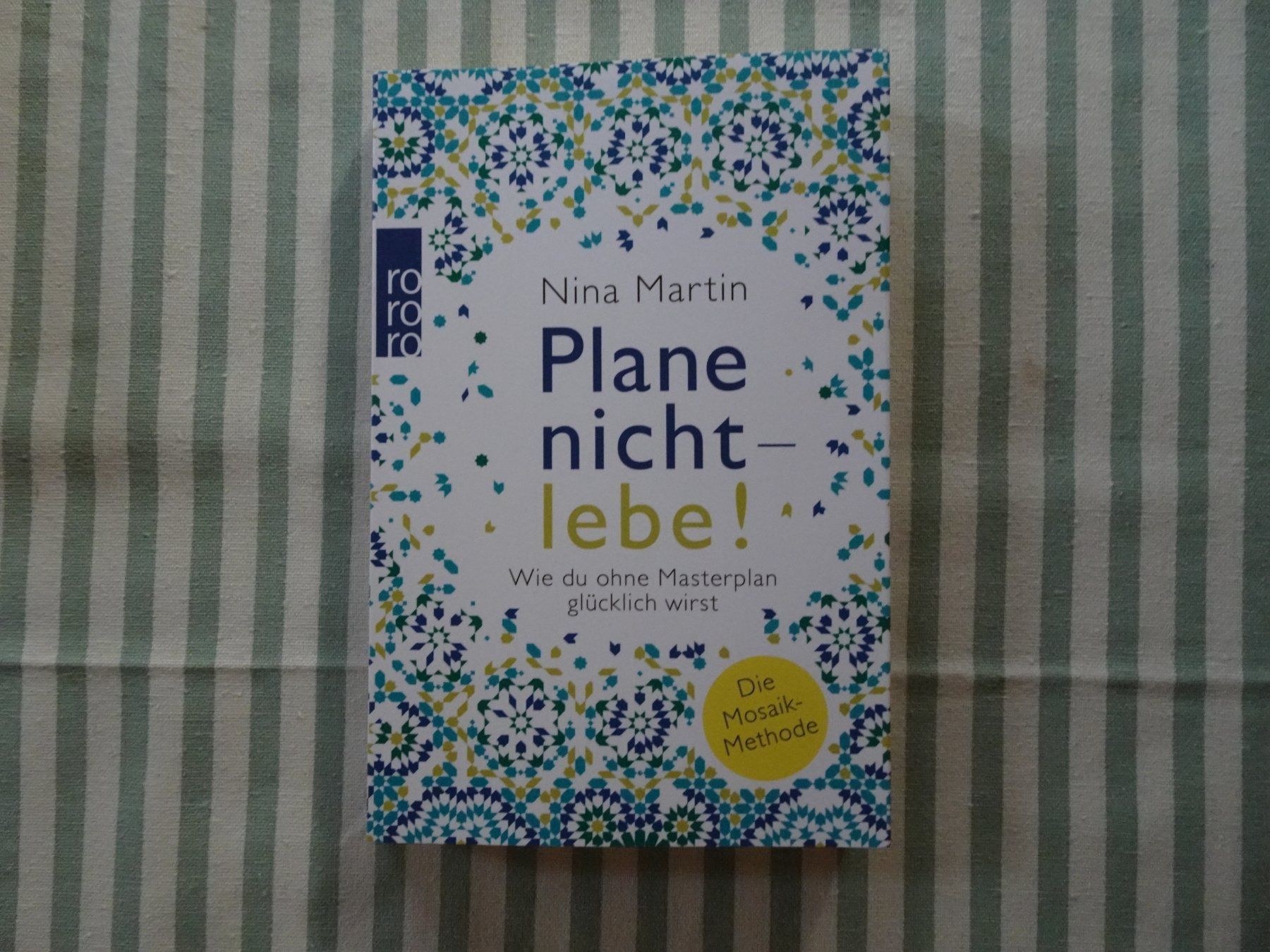 Libri: Nina Martin - Plane nicht - Lebe! Ohne Masterplan.... - B128 – Usato da Küssnacht am Rigi venduto da Bookslove-Divers