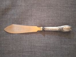Couteau à gâteau ancien argent 800 106g état d'usage