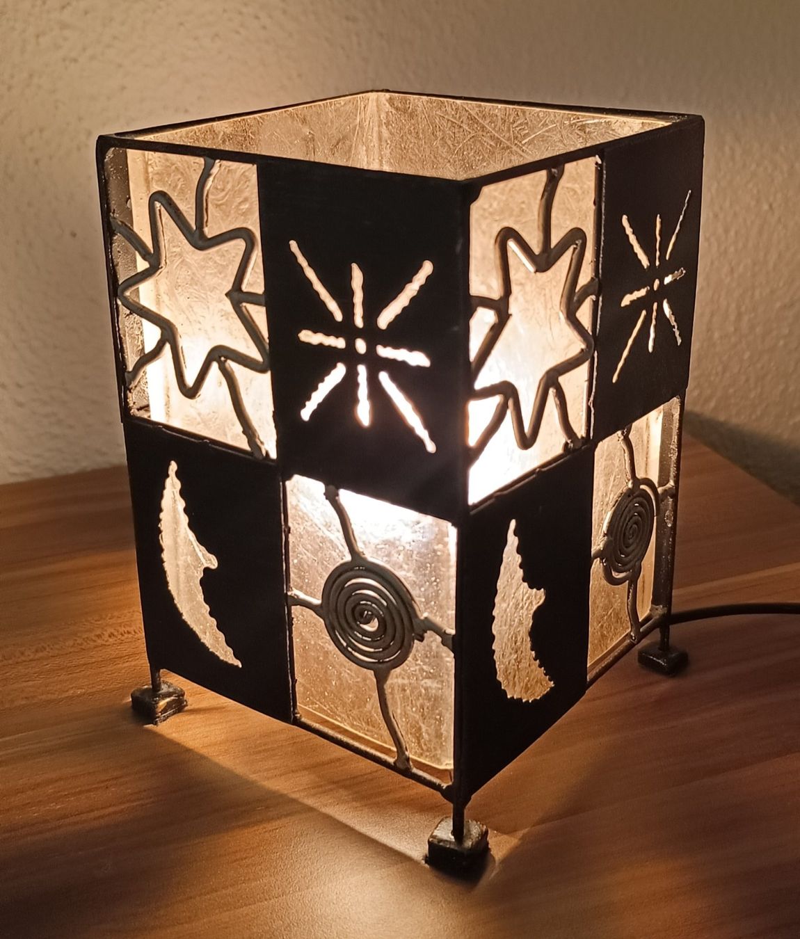 Lampes: Nachtlicht Tischlampe – D'occasion à Menziken par Yarasa_