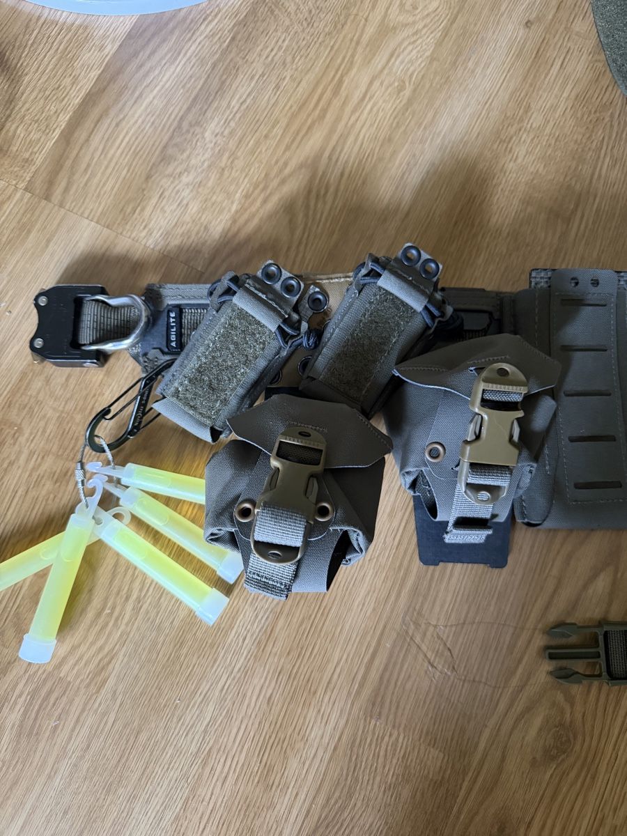 Uniformen: Combat belt kit komplett – Gebraucht aus Cham von bri_t6km 1