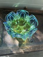 Böhmische Glas Vase / Schale handgefertigt blau grün