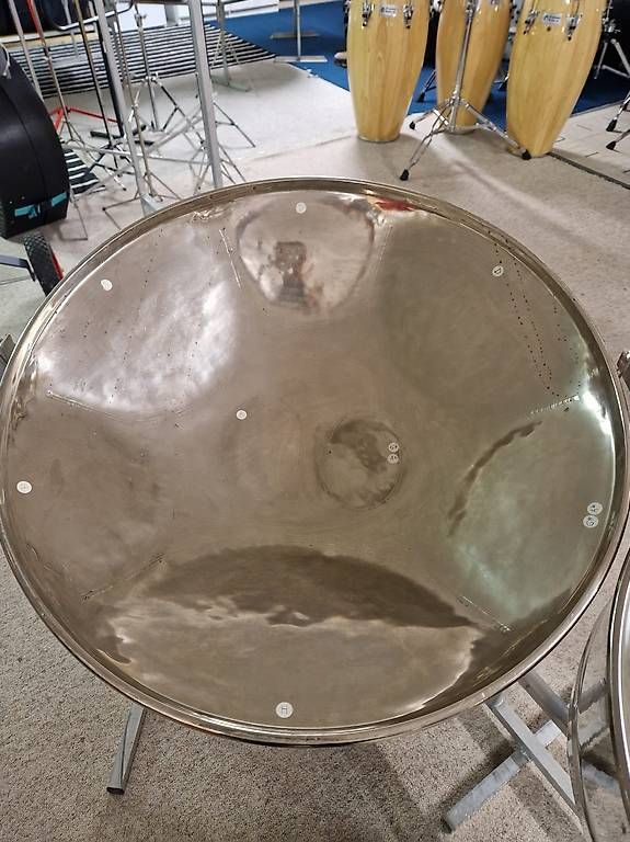 Strumenti musicali: 3er-Cello Steeldrum Steelpan – Usato da Steinmaur venduto da Arsteeldrum 2