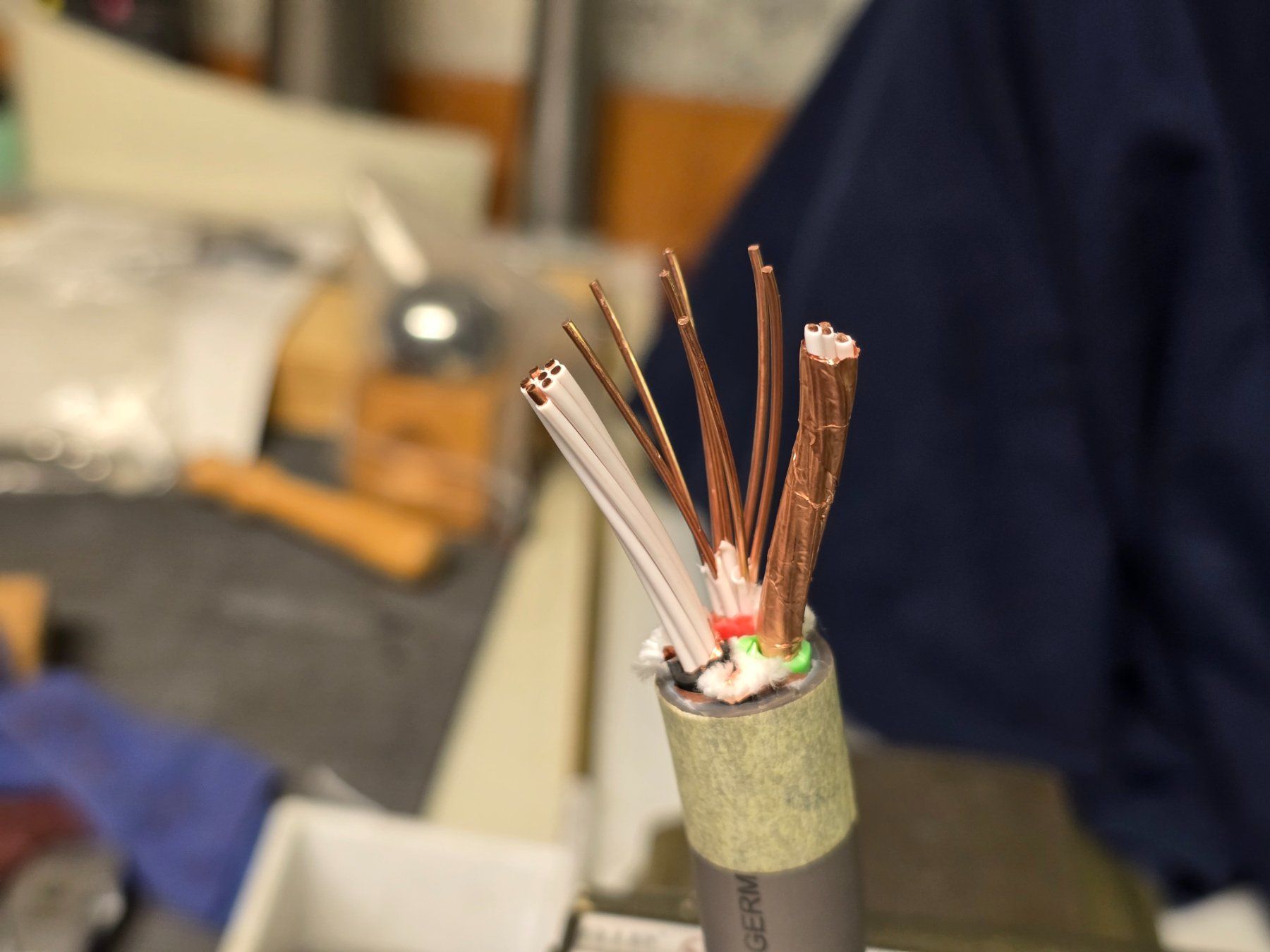 Cavi: Highend OCC Massivleiter Teflon Netzkabel – Nuovo e nell'imballaggio originale da Rosshäusern venduto da HighendSolutions 9