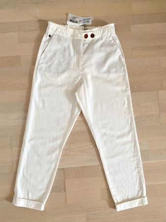 Modische leichte Hose von NILE, Gr. S. Neu.