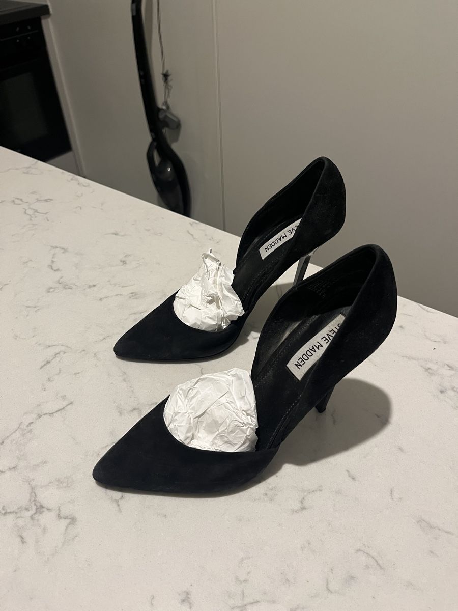 Steve Madden Scarpe da donna: Steve Madden Black Suede Heels - Size US 8.5 – Usato da Mies venduto da nic_yk5d 4