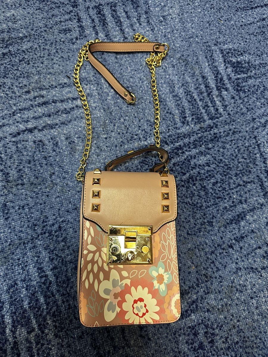 Borse da donna: Beautiful Small Bag – Usato da Niederlenz venduto da bul_m9x7