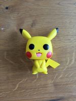 Pikachu Funko Pop 353