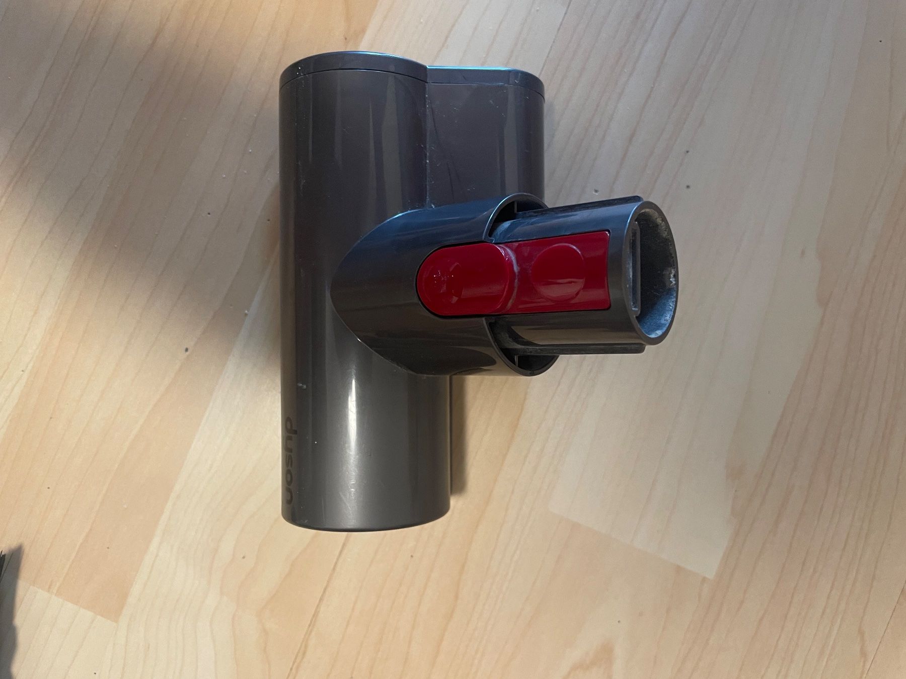 Dyson Aspirapolveri & Accessori: Dyson V11 Absolute Pro diverse Aufsätze – Usato da Birsfelden venduto da Schwimby10 3