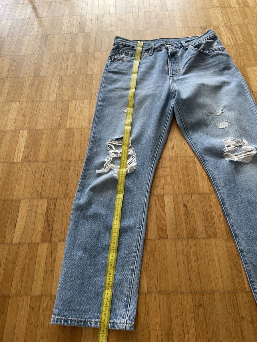 Levi's Jeans: Levi's 501 Jeans W27 L26  – Usato da Neuchatel venduto da shi_9fzw 8