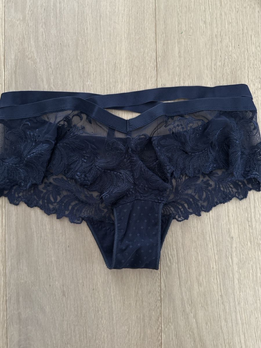 Aubade Altra biancheria intima: BH Aubade + Nina C, Grösse 75C – Usato da Othmarsingen venduto da Darija7 1