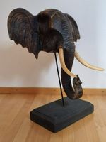 Magnifique sculpture de tête d'éléphant en bois pièce unique