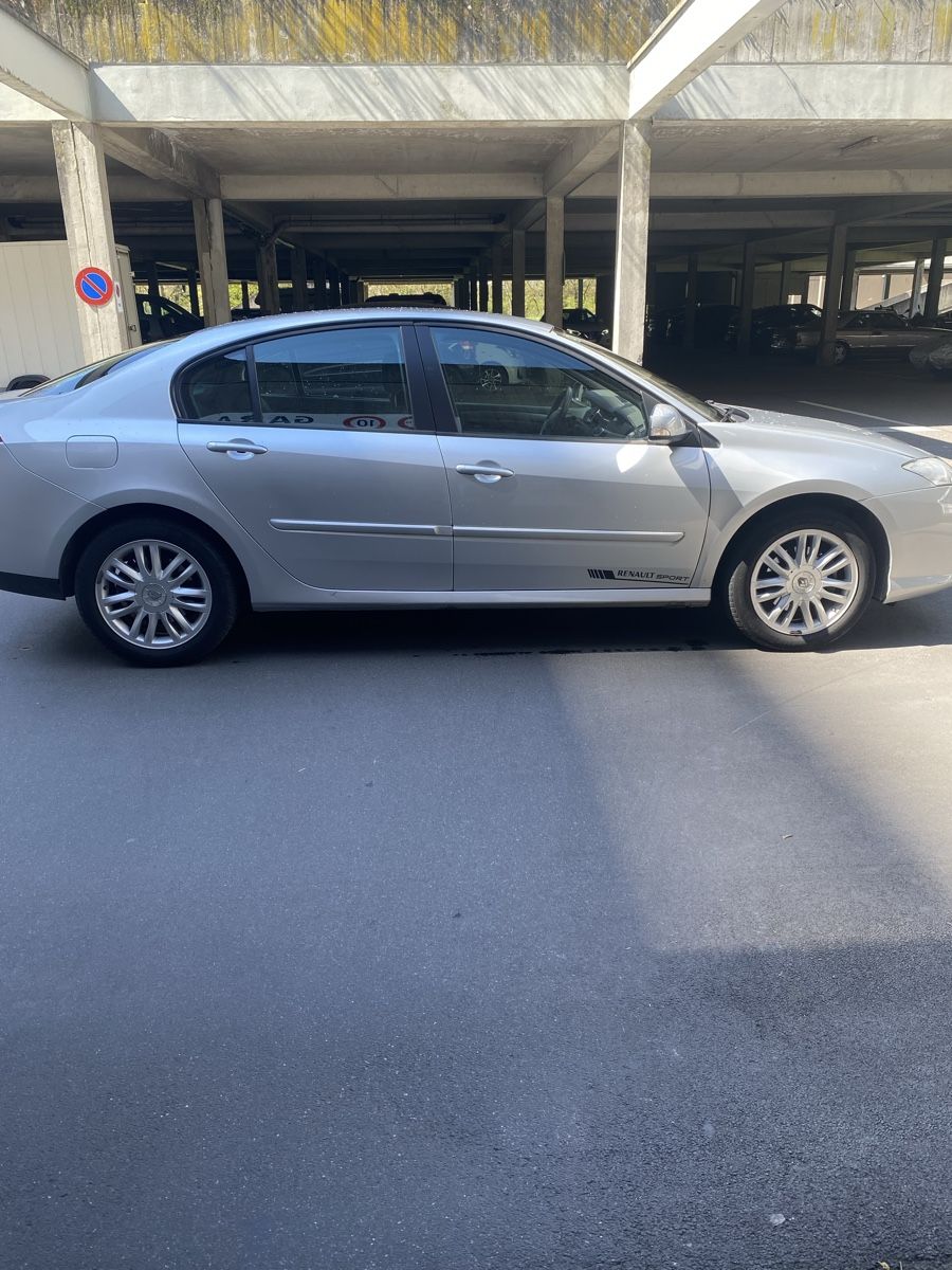 Automobili: Renault Laguna – Usato da Geneve venduto da hok_96yk 2