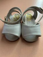 Neue Schuhe aus Leder, ca.8cm.