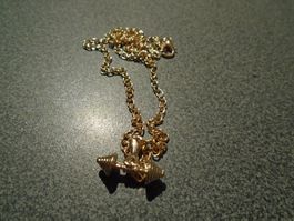 Kette goldfarbig, Anhänger Hantel