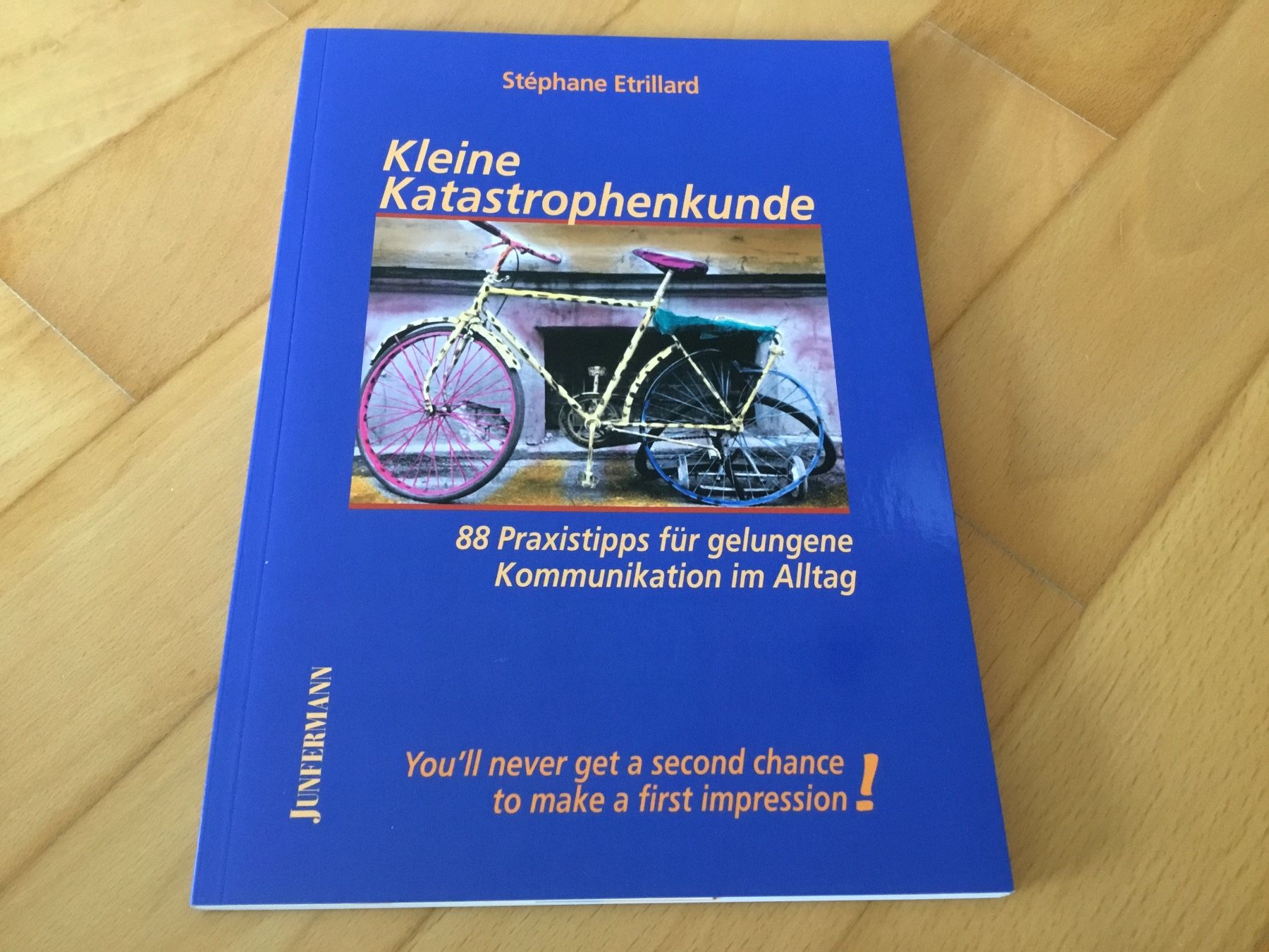 Bücher: Kleine Katastrophenkunde - Kommunikationstipps – Gebraucht aus Kerzers von Georges3210