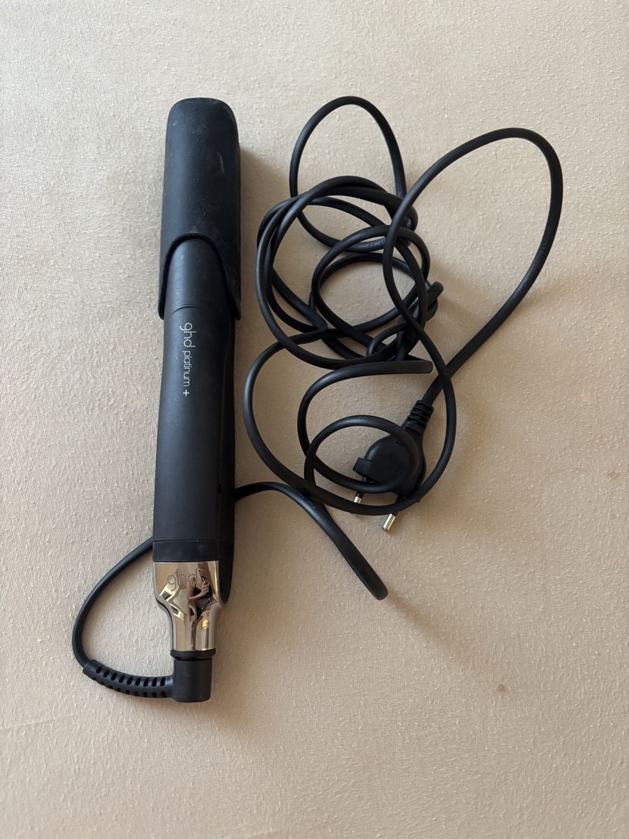 GHD Fers à boucler & lisser: GHD Platinum+ – D'occasion à Zürich par Bettina032