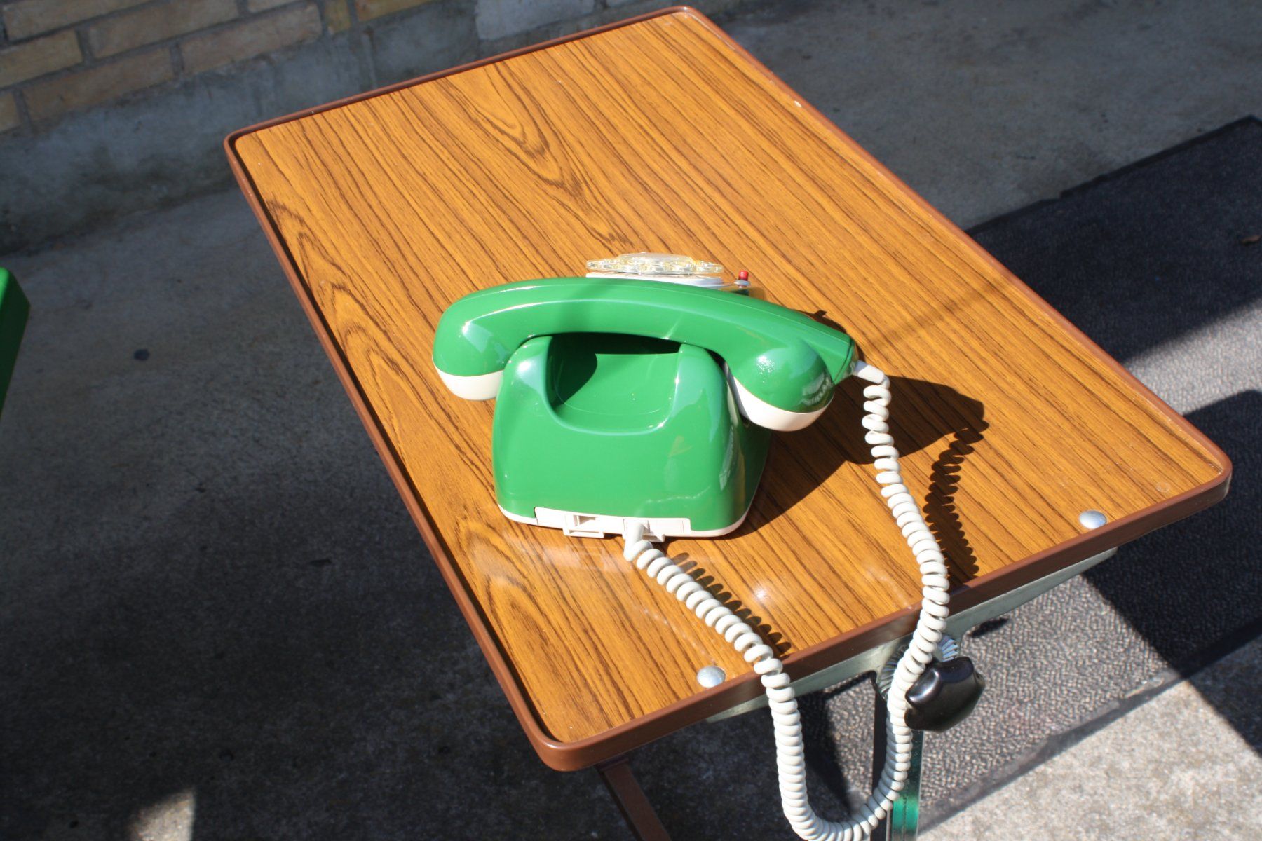 Telefoni: TELEFON VINTAGE MIT WÄHLSCHEIBE – Usato da Wauwil venduto da Pneuedy 5