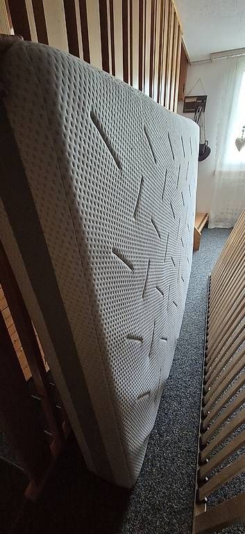 Letti: Metallbett weiss 140/200 – Usato da Schwellbrunn venduto da farmhouse7 1