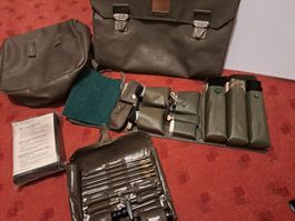 Lot von verschiedenen Militär Material