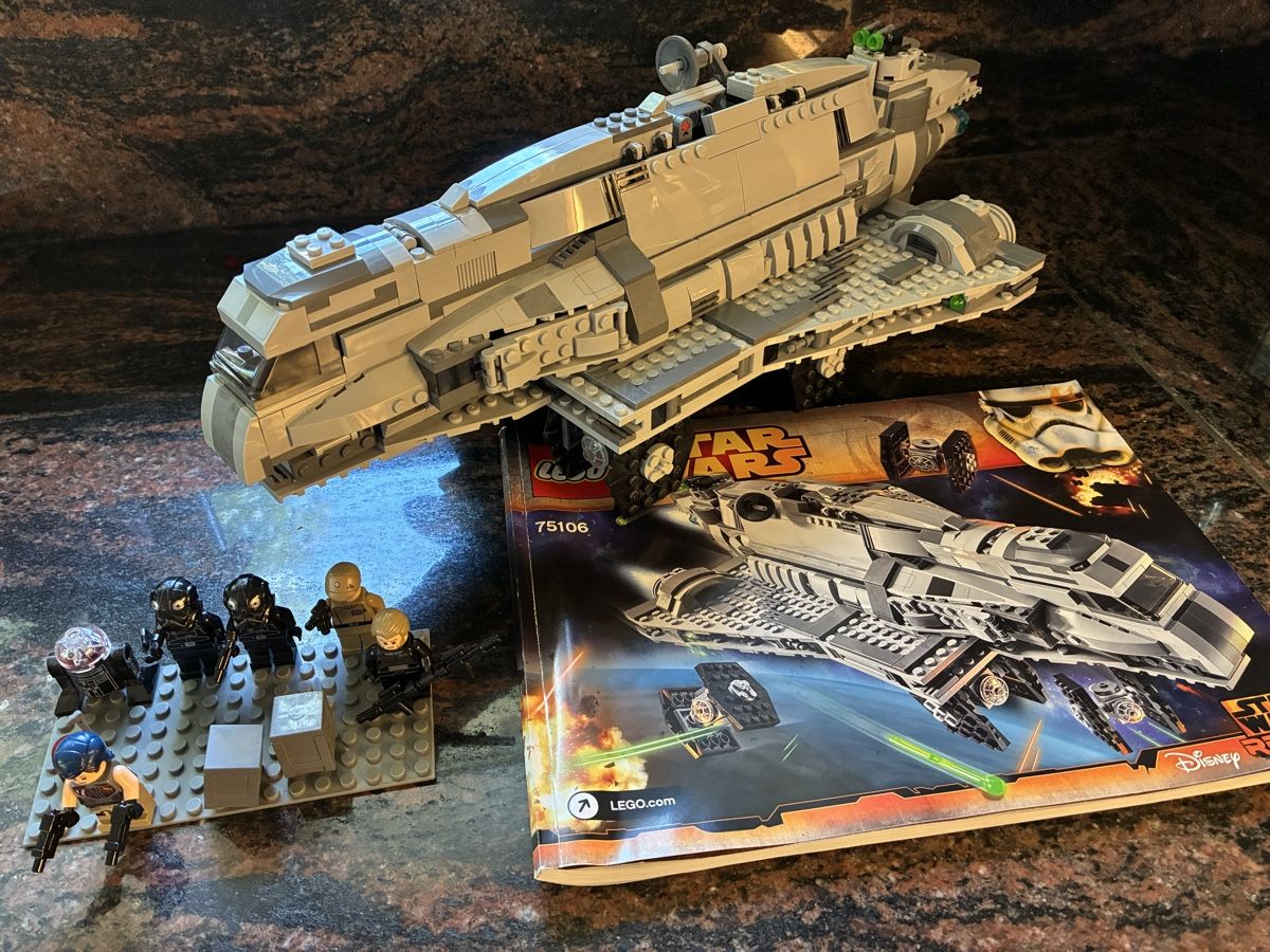 Lego Giocattoli: LEGO Imperial Assault Carrier 75106 – Usato da sargans venduto da Angamar 1