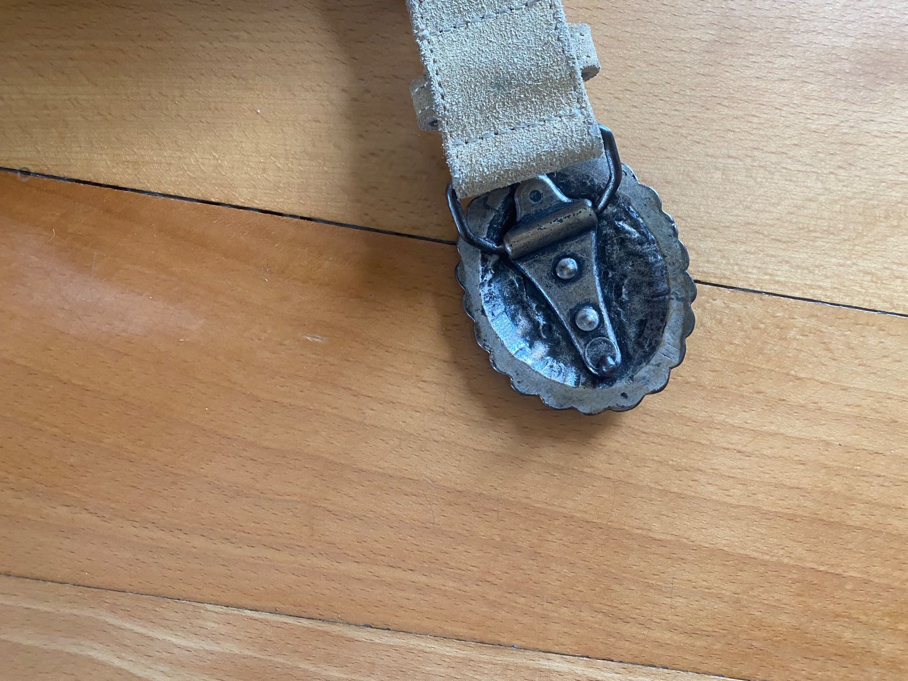 Cinture: Ceinture Boho cuir beige – Usato da Küssnacht am Rigi venduto da FFKA 4