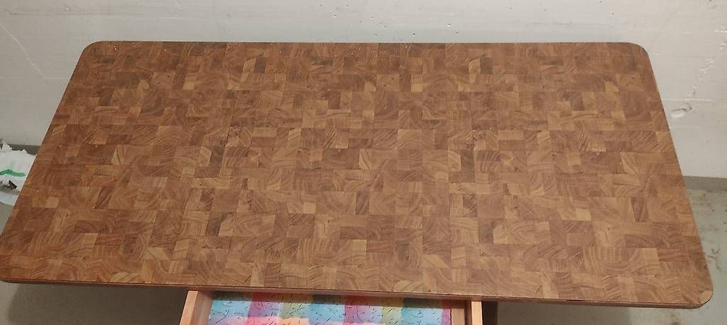 Tavoli: Massiv Holztisch mit Schublade – Usato da Root venduto da pan9 1