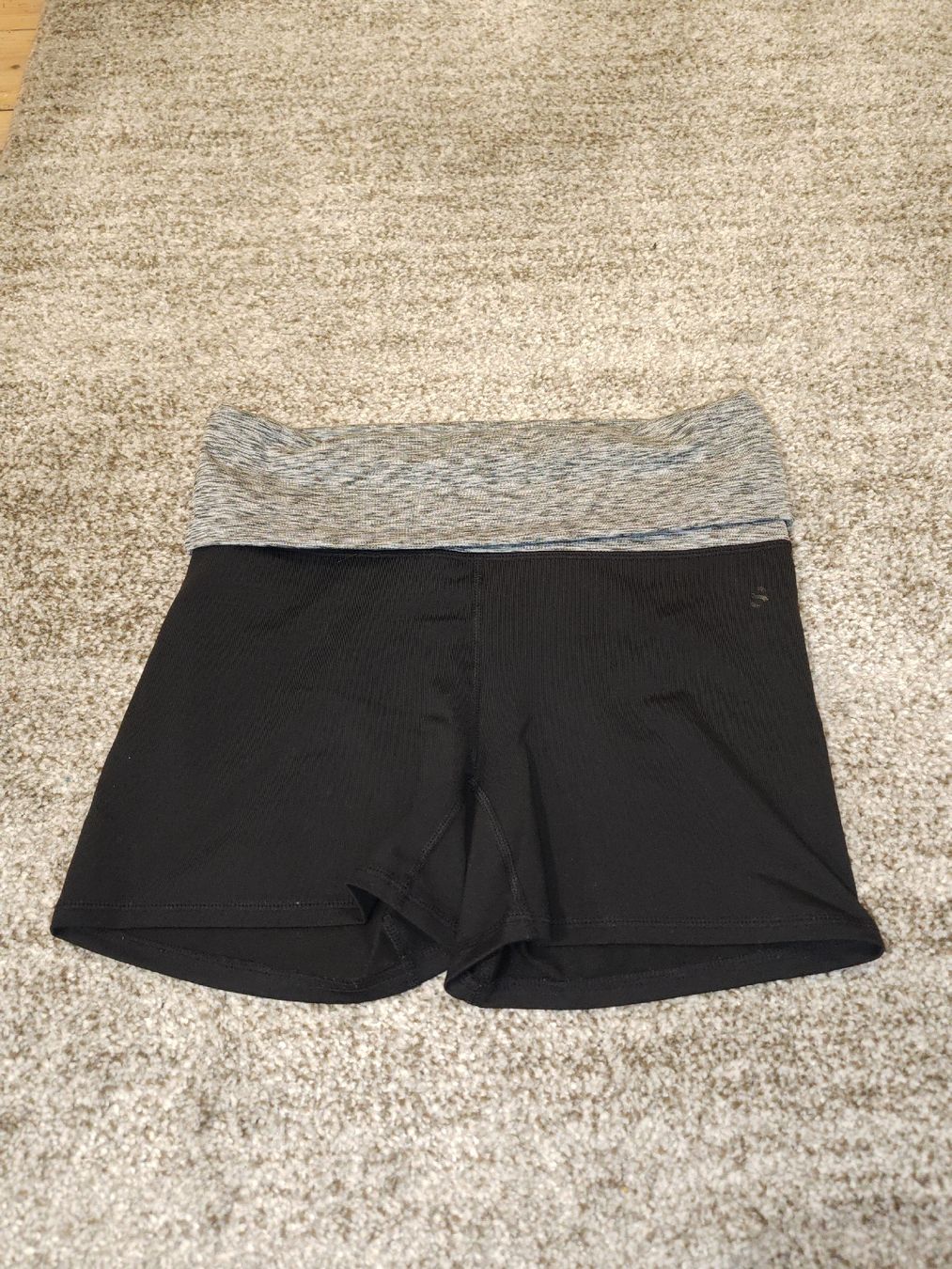 H&M Pantaloni: Sporthose Gr. M – Nuovo (secondo la descrizione) da Windlach venduto da ramona_l 1