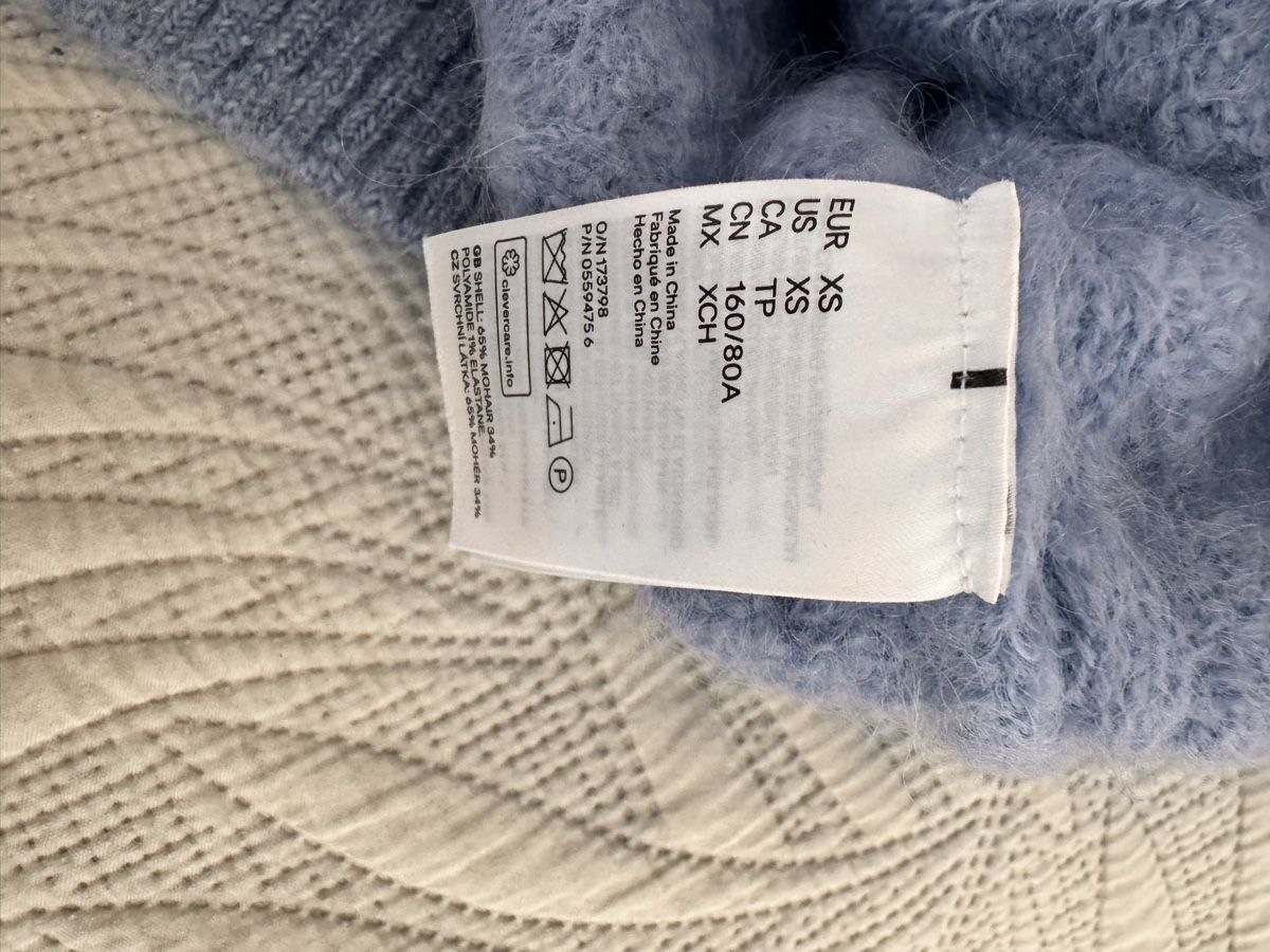 Maglioni & Felpe: Pull ERDEM x H&M bleu ciel angora – Usato da Les Acacias venduto da Janar 3